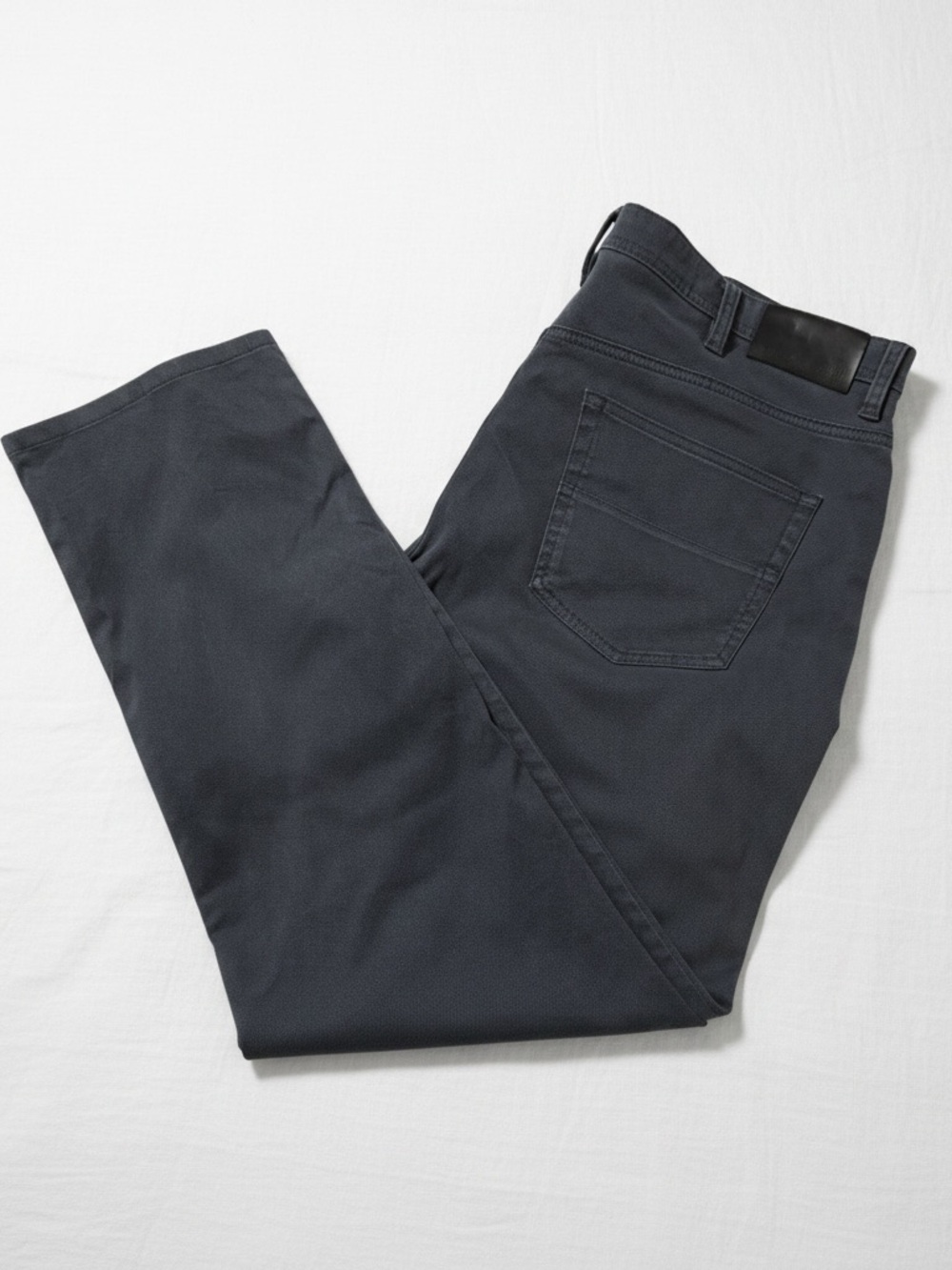 English Laundry Men's Charcoal Straight Jeans